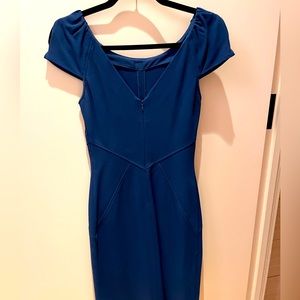 Unique body con DVF sheath in glamorous royal blue